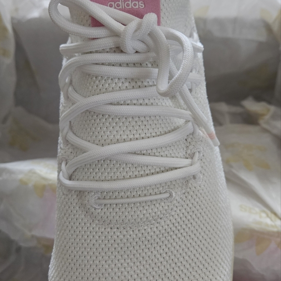 Brand New ADIDAS SHOES - Picture 2 of 4